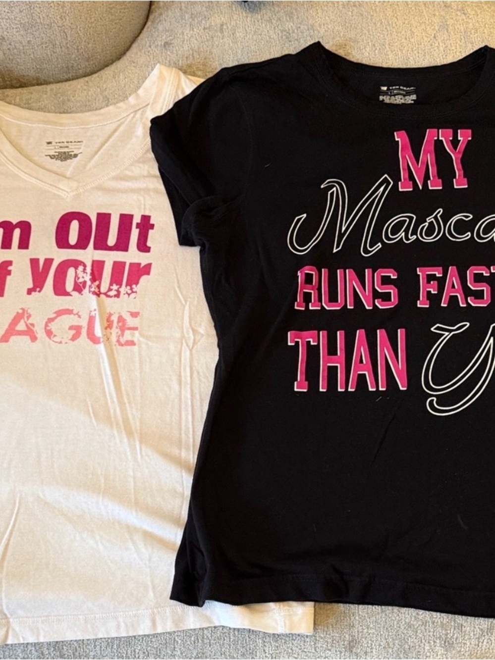 Tek Gear Women’s Graphic Workout T-Shirts Size L Lot of 2 Pink Black White